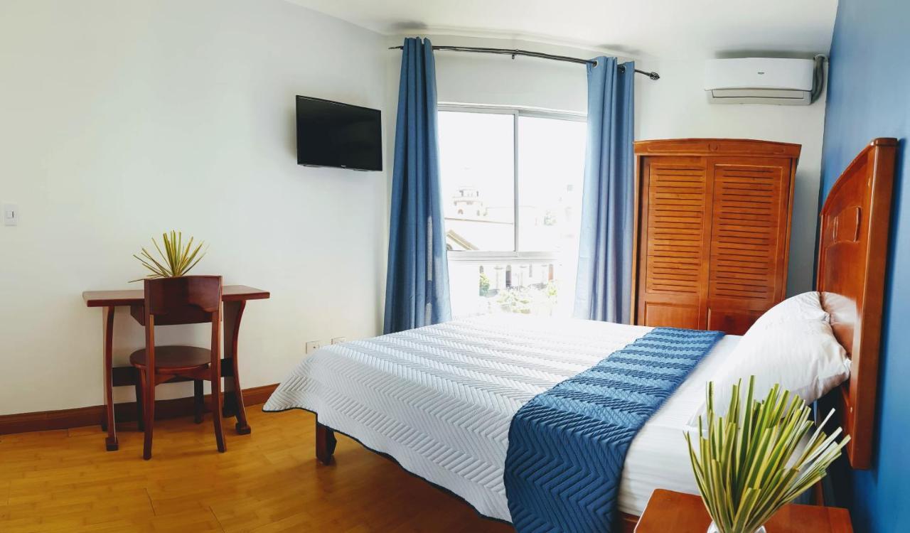 Park View - Airport & City Hotel Alajuela Bagian luar foto